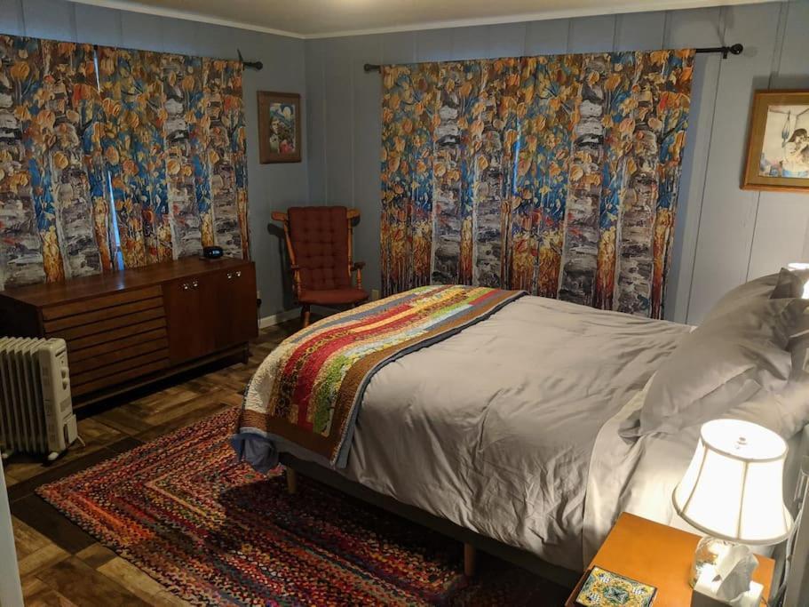 Sleeping Wolf Guest House Oakhurst Extérieur photo