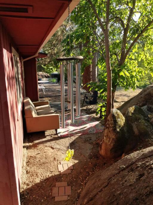 Sleeping Wolf Guest House Oakhurst Extérieur photo
